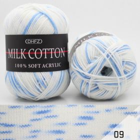 Three Section Dyed Multi-color Jacquard Score Lines With Medium Thick Lines (Option: White blue)